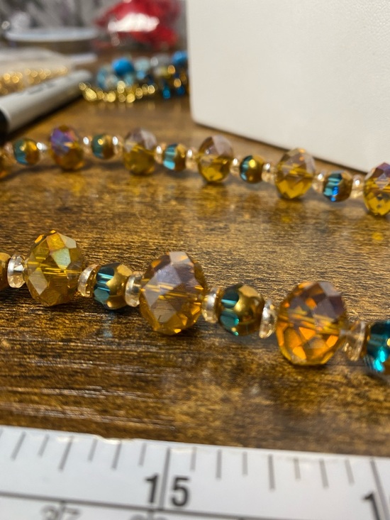 Golden Dreams Glass 20 inch necklace Aprilsplace - Picture 6 of 7